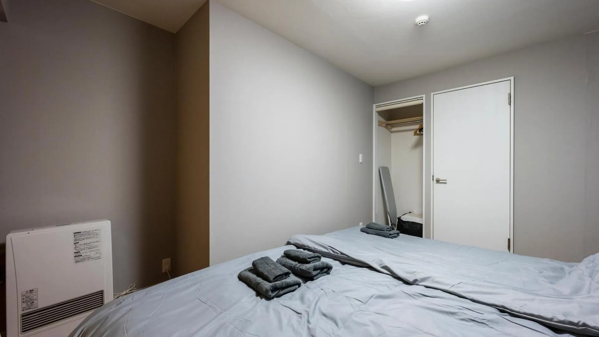 Venture Apartment Sapporo 0*,